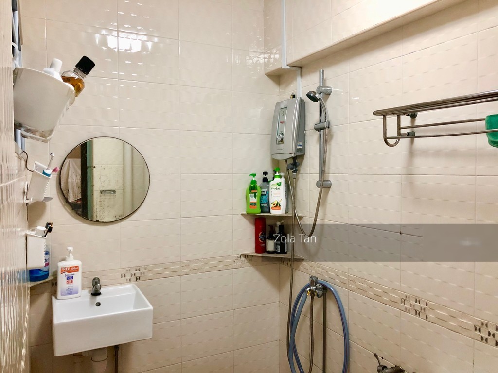 Blk 449 Tampines Street 42 (Tampines), HDB 4 Rooms #215214011